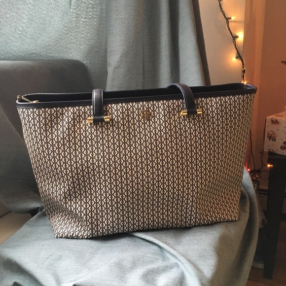 Tory Burch Handbags - FREE SHIPPING! Tory Burch Mini Stacked T Tote